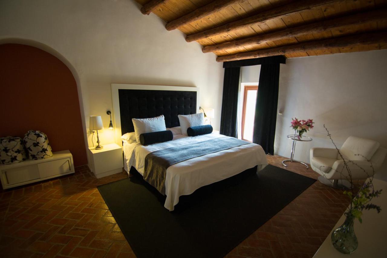 Convento San Diego - Singulars Boutique Hotels Fuentes de León エクステリア 写真